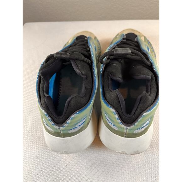 Adidas Yeezy 700 V3 Arzareth G54850 sz‎ 10.5 main image 5